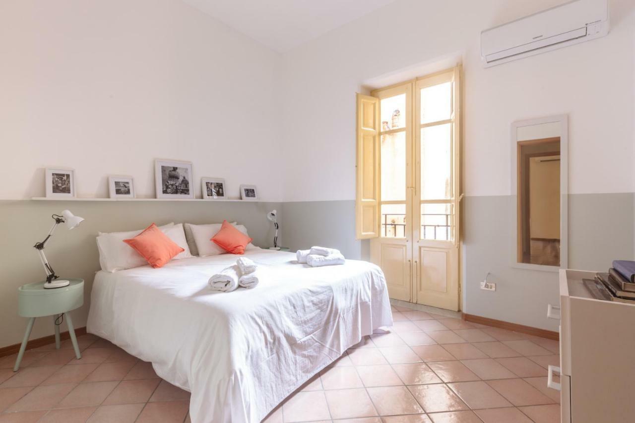 Lolli Apartments By Wonderful Italy ปาแลร์โม ภายนอก รูปภาพ
